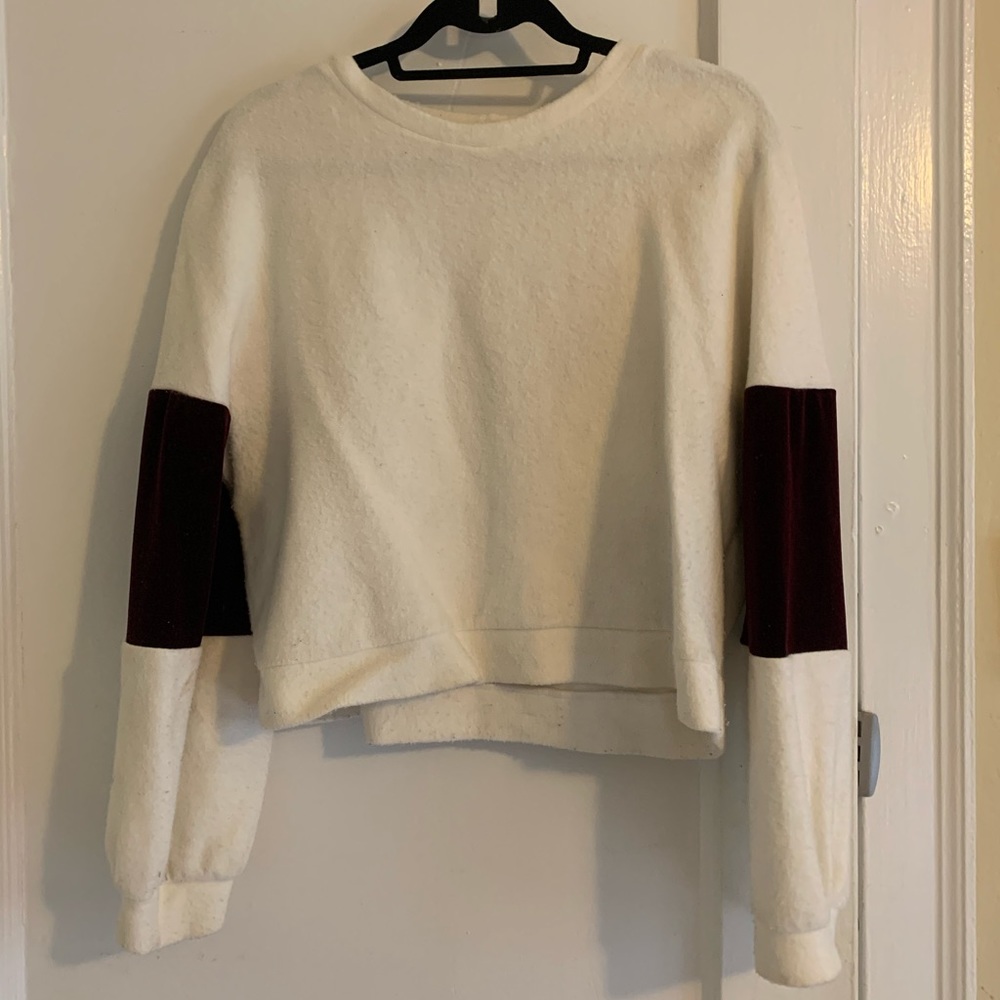 Urban Outfitters Sweatshirt